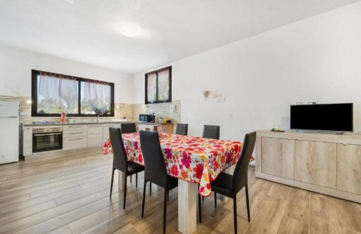 Casa Di Ale,Gabry E Nina Apartment Iglesias Ngoại thất bức ảnh