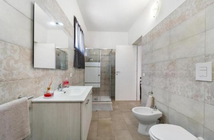 Casa Di Ale,Gabry E Nina Apartment Iglesias Ngoại thất bức ảnh
